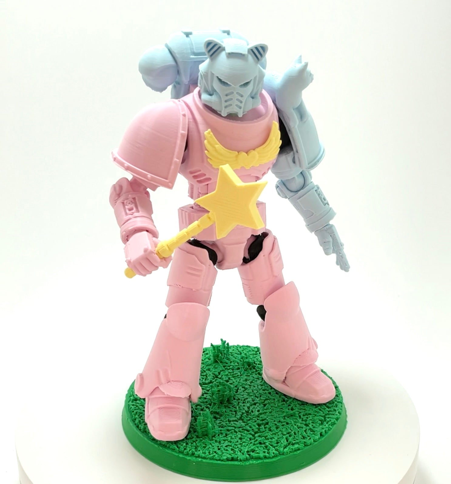 Kitten Paws – Galaxy Commando
Custom 3D Printed Collectible Figure (FDM, PLA)